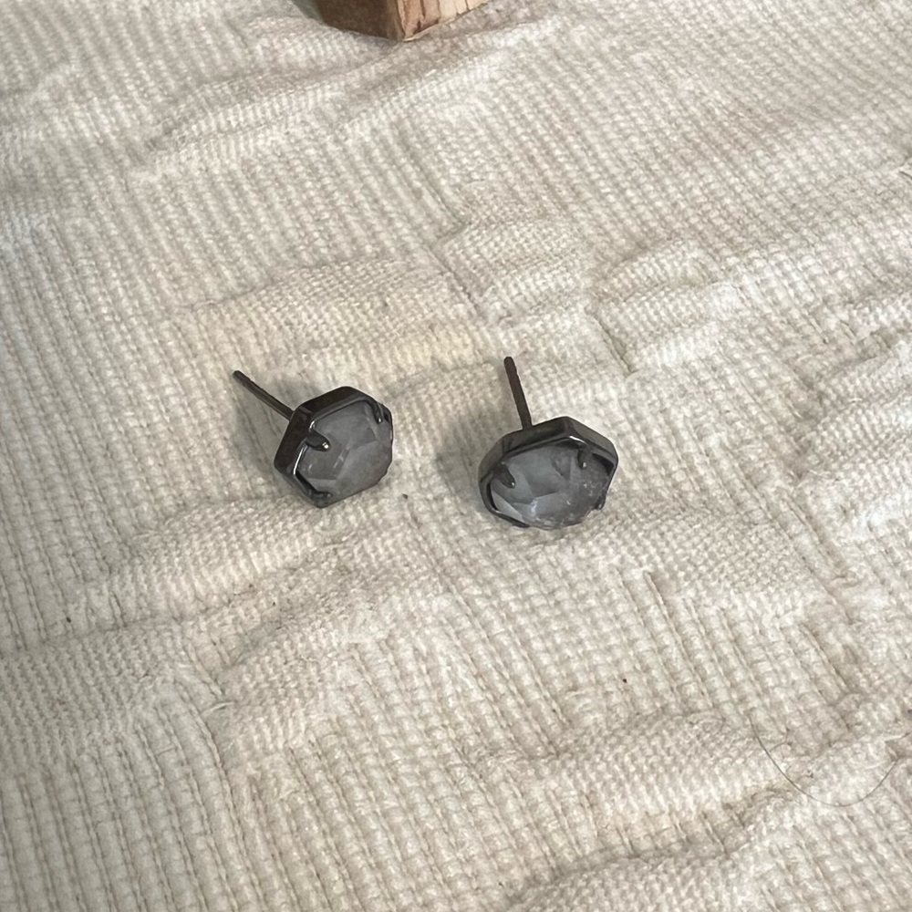 KENDRA SCOTT studs